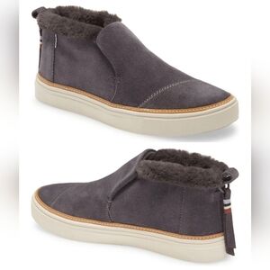 Toms Suede Slip On Platform Sneaker Chukka Bootie Fur Trimmed Paxton Gray size 7